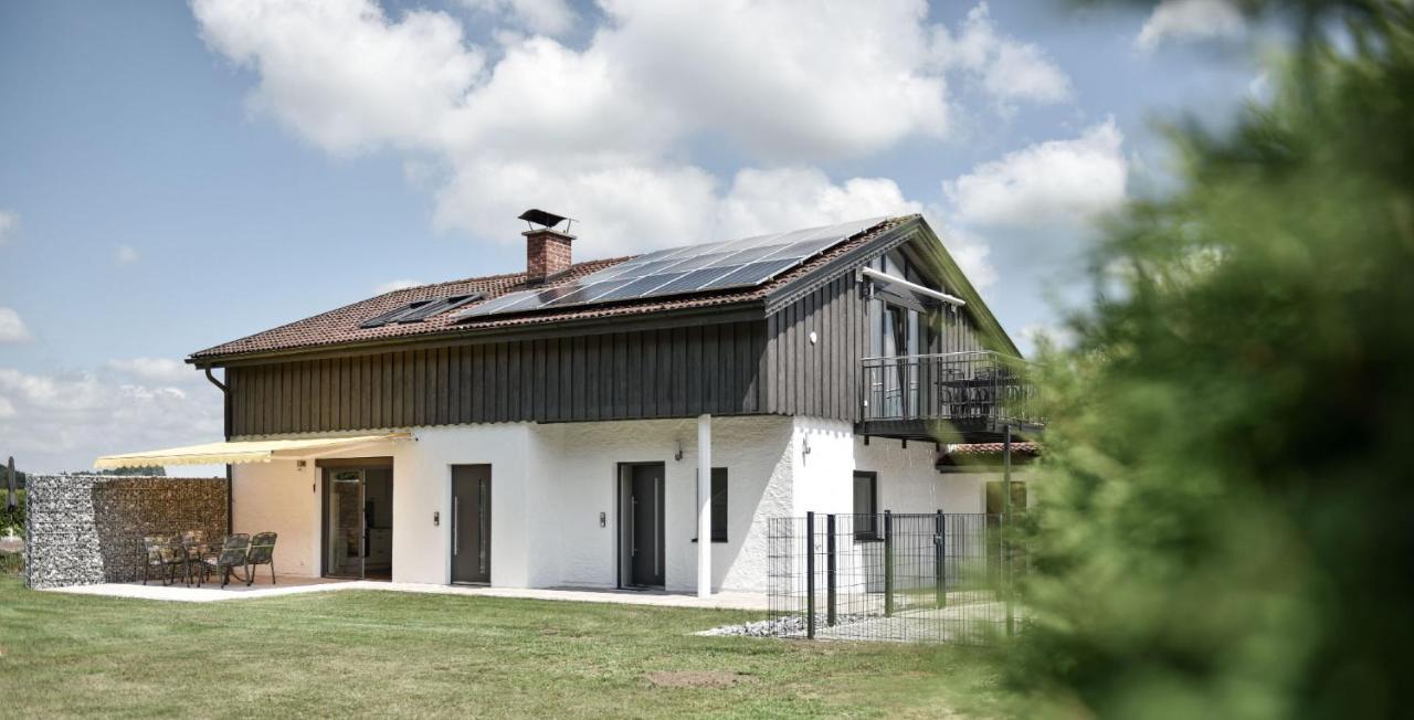 Steinbrunner Geschmackvolle Ferienwohnungen Burghausen Esterno foto