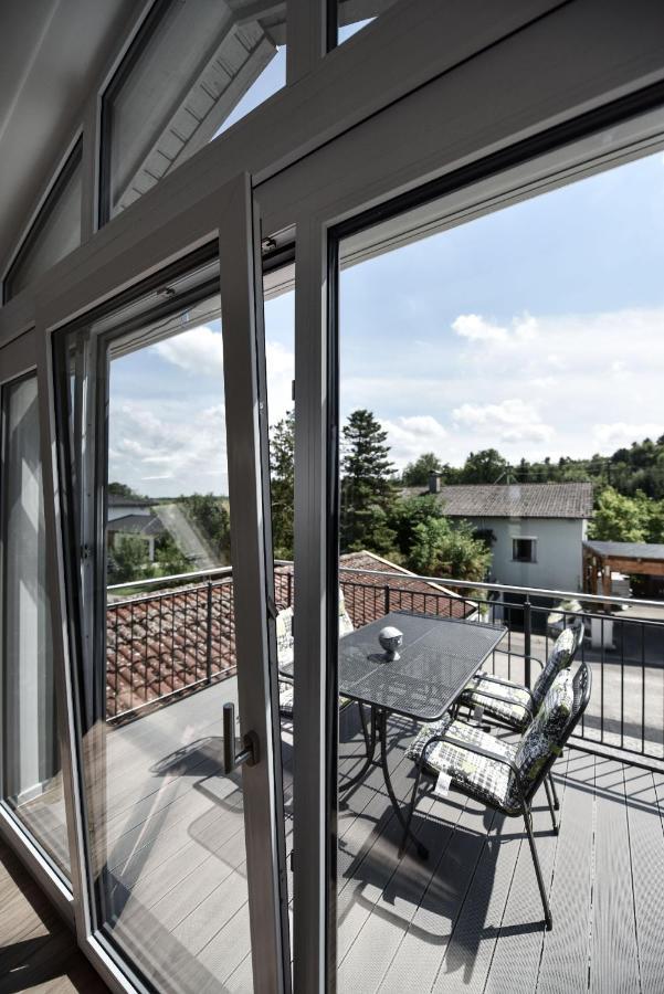 Steinbrunner Geschmackvolle Ferienwohnungen Burghausen Esterno foto